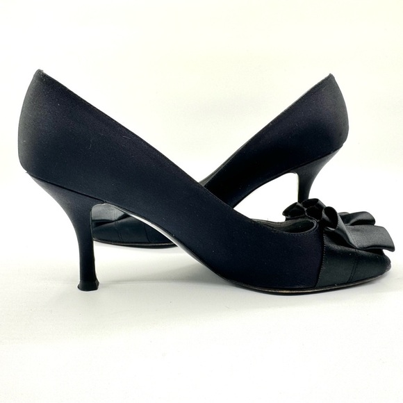STUART WEITZMAN BLACK SATIN HEELS OPEN TOE HEELS RUFFLE DETAIL MADE IN SPAIN 9.5 - Picture 13 of 16